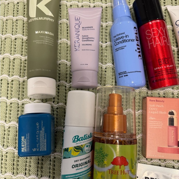 Hair Bundle! - Picture 2 of 5